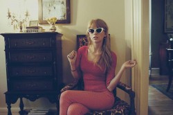 Taylor Swift sitting down